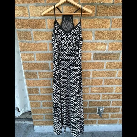Revolve Greylin maxi dress size medium - Picture 1 of 9